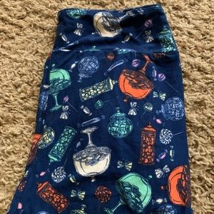 Brand new bakery items LuLaRoe leggings